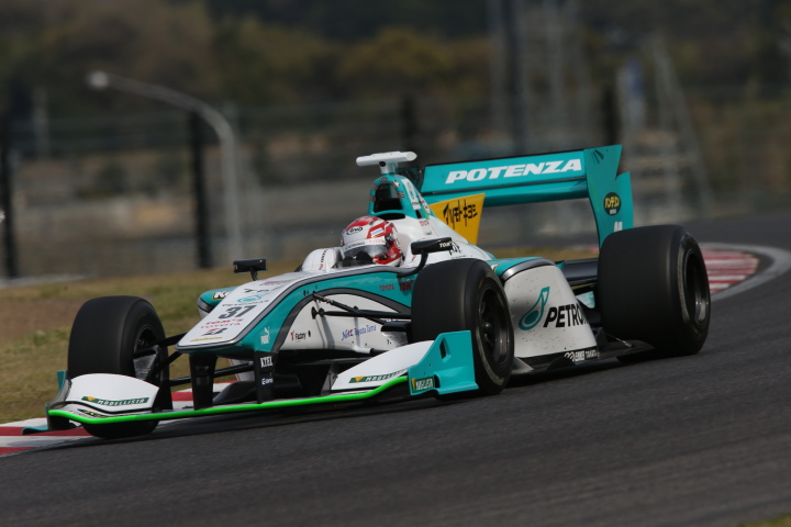 中嶋一貴（PETRONAS TOM’S SF14）