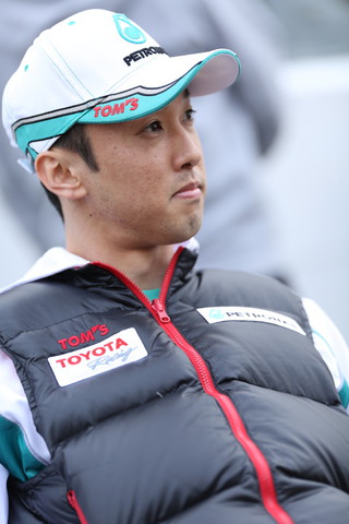 キッズピットウォーク: 中嶋一貴（PETRONAS TOM’S SF14）