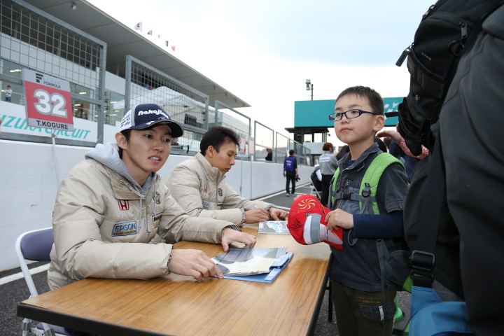 中嶋大祐（NAKAJIMA RACING SF14）
