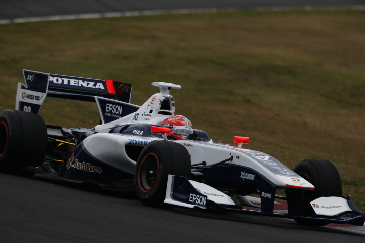 フリー走行2回目: 小暮卓史（NAKAJIMA RACING SF14）