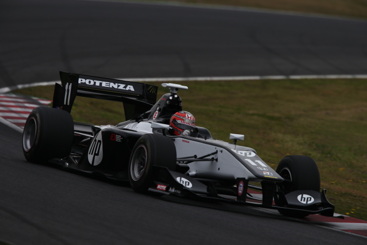 フリー走行2回目: ヴィタントニオ・リウッツィ（HP SF14）