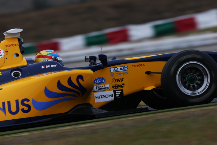 フリー走行2回目: ロイック・デュバル（Team KYGNUS SUNOCO SF14）