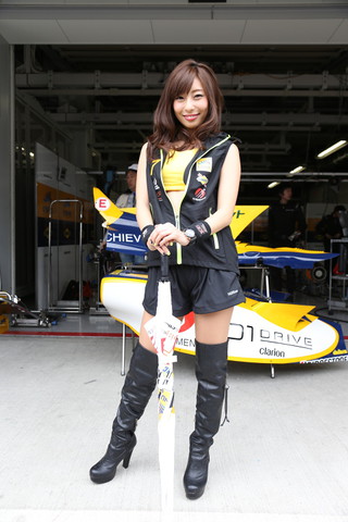 ピットウォーク: レースクイーン