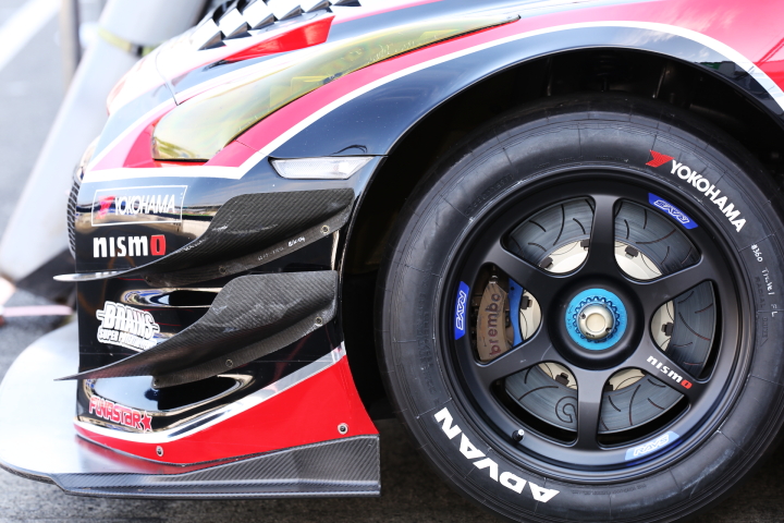 オープンピット: ディスクブレーキ