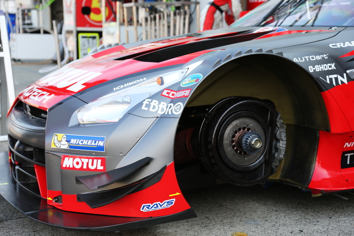 オープンピット: ディスクブレーキ