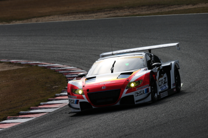 公式練習: 中山友貴／野尻智紀組（GT300:MUGEN CR-Z GT）