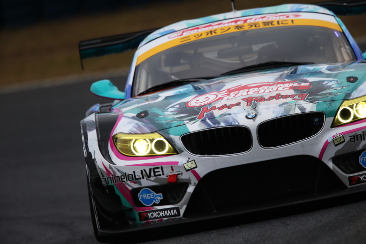 公式練習: 谷口信輝／片岡龍也組（GT300:グッドスマイル 初音ミク Z4）