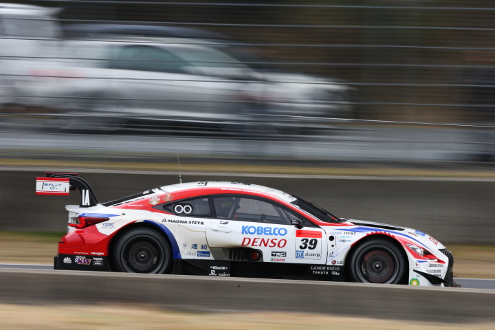 公式練習: 石浦宏明／オリバー・ジャービス組（GT500:DENSO KOBELCO SARD RC F）