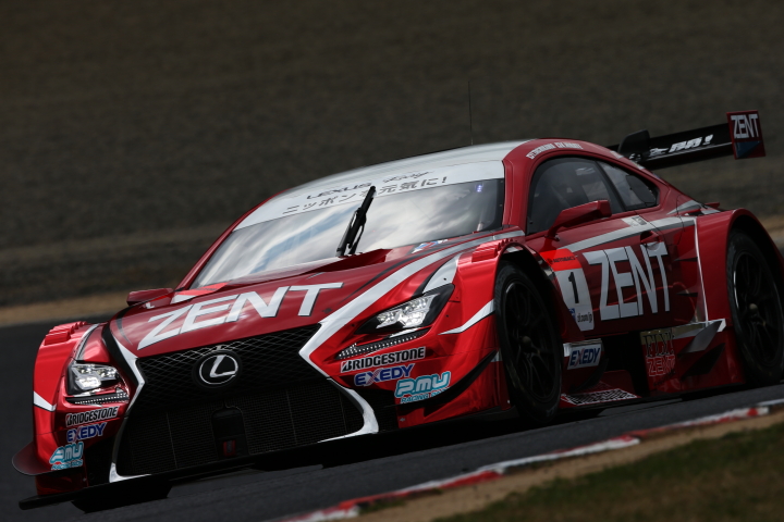 公式練習: 立川祐路／平手晃平組（GT500:ZENT CERUMO RC F）