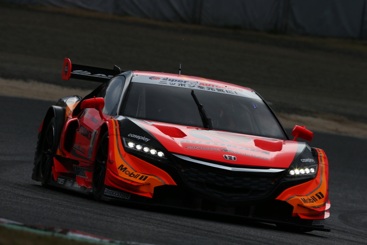 ノックアウト予選: ヴィンタントニオ・リウッツィ／松浦孝亮組（GT500:ARTA NSX CONCEPT-GT）