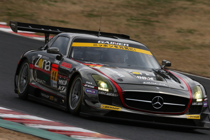 ノックアウト予選: 平中克幸／ビヨン・ビルドハイム組（GT300:GAINER DIXCEL SLS）