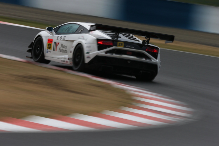 ノックアウト予選: 織戸学／青木孝行組（GT300:マネパ ランボルギーニ GT3）