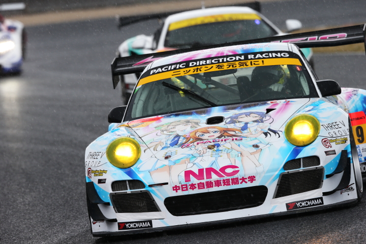 フリー走行: 白坂卓也／坂本祐也 組（GT300:国立音ノ木坂学院NACポルシェwith DR）