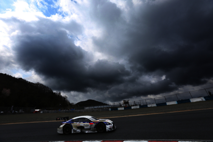 サーキットサファリ: 伊藤大輔／アンドレア・カルダレッリ組（GT500:KeePer TOM'S RC F）