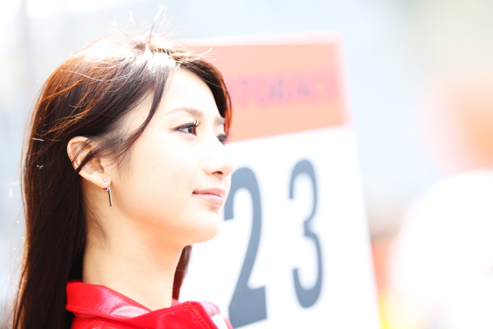 ピットウォーク: レースクイーン