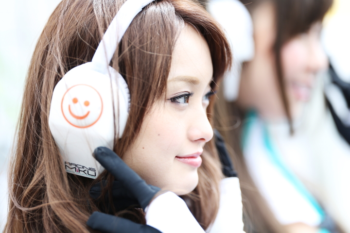 ピットウォーク: レースクイーン