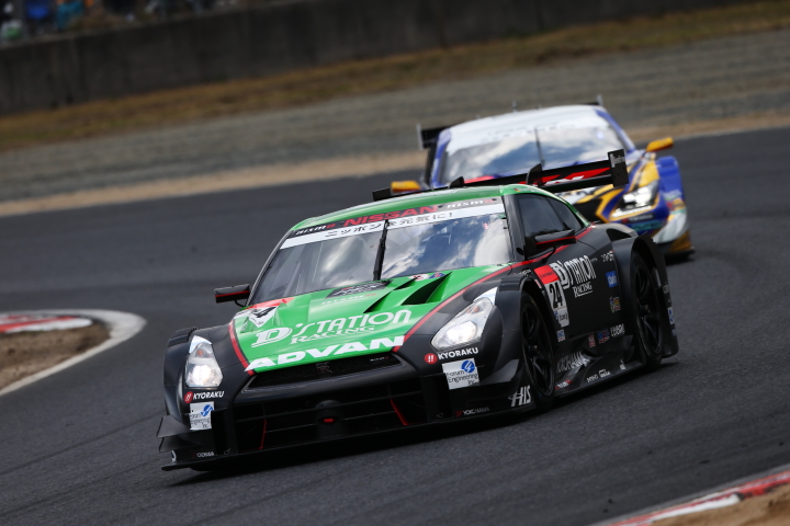 決勝レース: ミハエル・クルム／佐々木大樹組（GT500:D'station ADVAN GT-R）