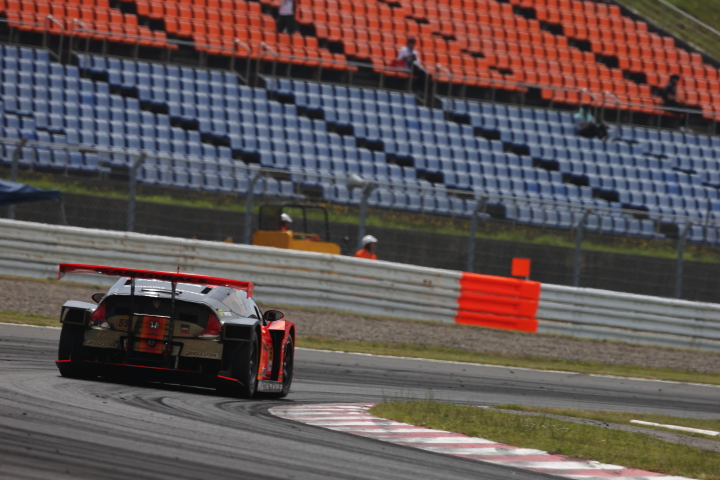 サーキットサファリ: 高木真一／小林崇志組（GT300:ARTA CR-Z GT）