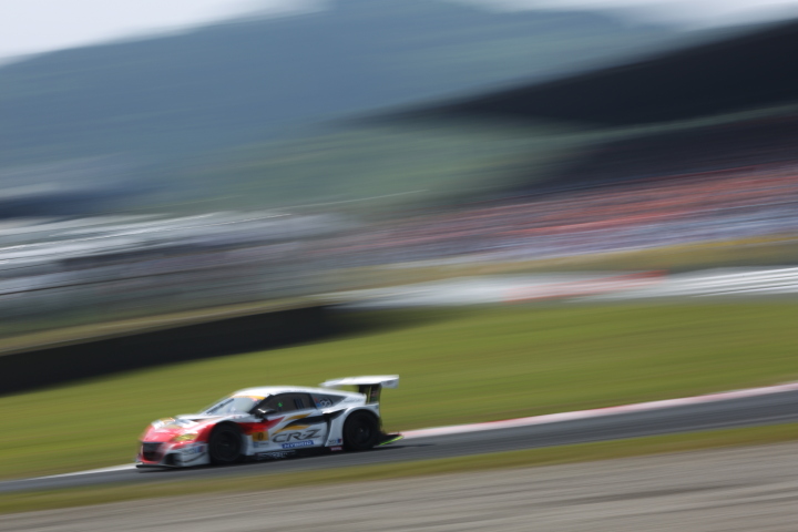 決勝レース: 中山友貴（GT300:MUGEN CR-Z GT）