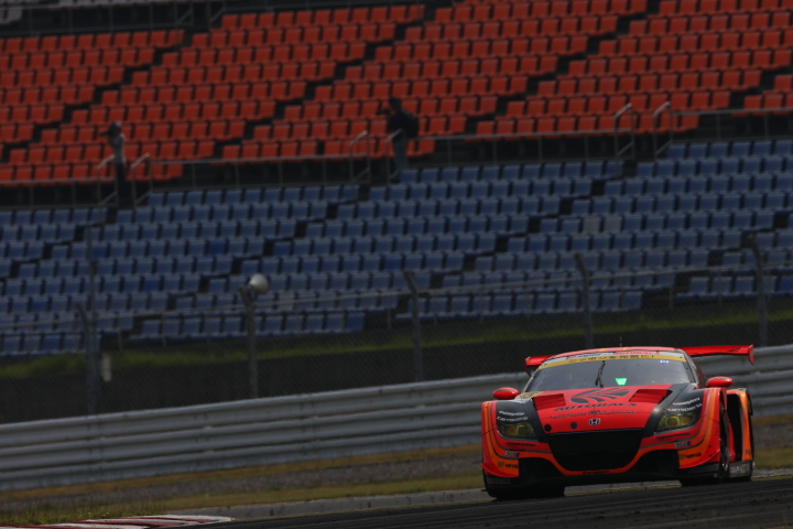 決勝レース: 小林崇志（GT300:ARTA CR-Z GT）