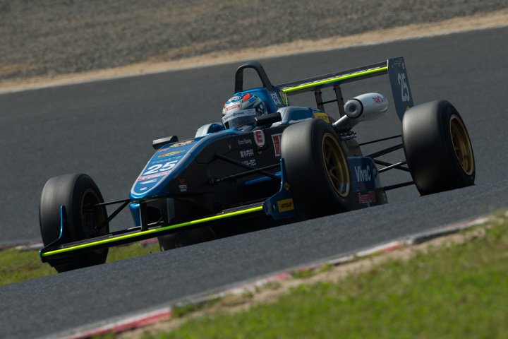 公式予選: 松井孝允（Champion:サムライサポーターズF4）