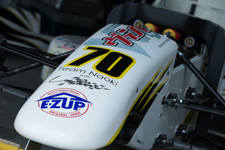 ピットウォーク: 朝日ターボのヴァンガード・S Road☆MC090（Mooncraft MC090）