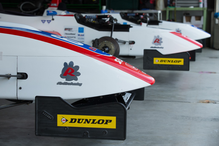 ピットウォーク: FCクラスホンダ陣営のマシンたち（TATUUS FC106）