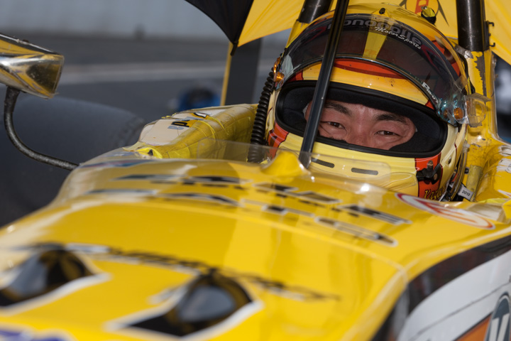 決勝レース: 鶴田和弥（A:Rn-sports制動屋KKZS☆ミスト）