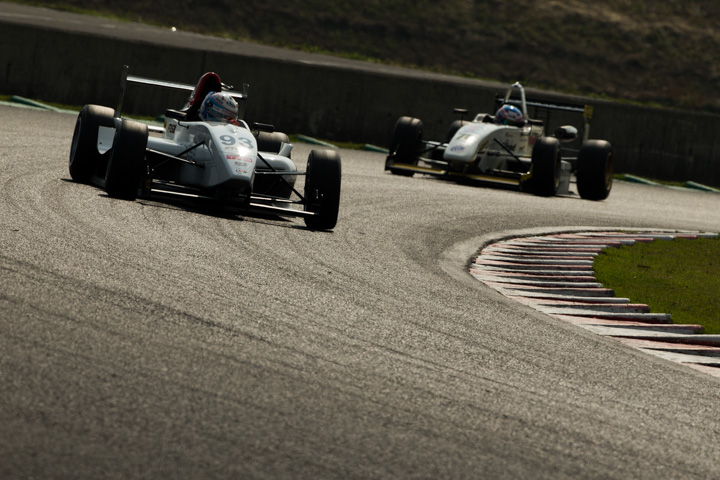 決勝レース: 小河諒（FC:TEAM TOM’S）