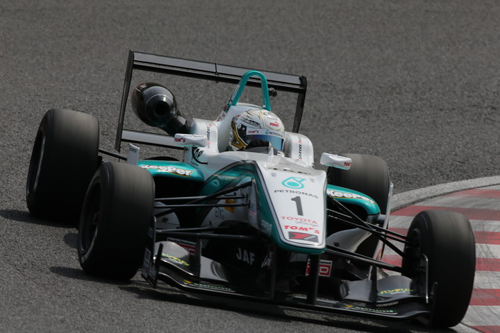 総合予選3位は勝田貴元（トムス）