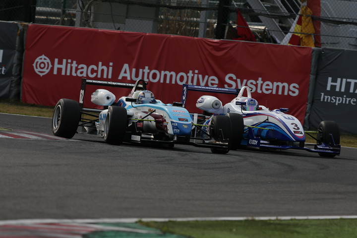 決勝レース: 三浦愛 vs 久保凛太郎