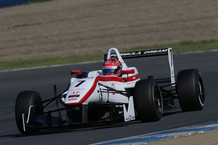 優勝は松下信治（HFDP RACING F312）