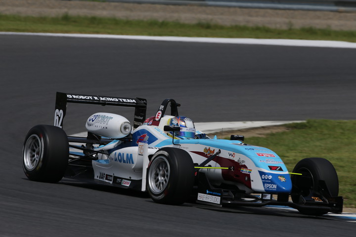 Nクラスポールポジションは久保凛太郎（CG ROBOT ル・ボーセ F308）