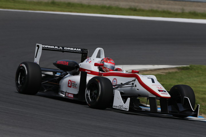 予選2位は松下信治（HFDP RACING F312）