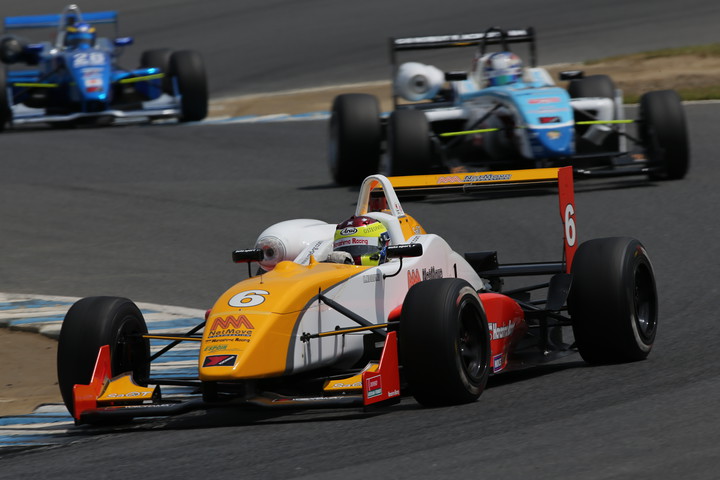 Nクラス優勝は小泉洋史（Net Move Hanashima Racing）