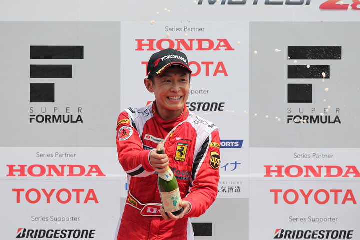 Nクラスで優勝した小泉洋史（Net Move Hanashima Racing）