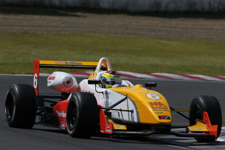 Nクラス予選2位は小泉洋史（HANASHIMA RACING）