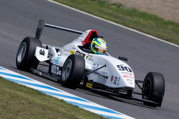 FCクラスのポールポジションは根本悠生（WILLDO ZTEスピリット）