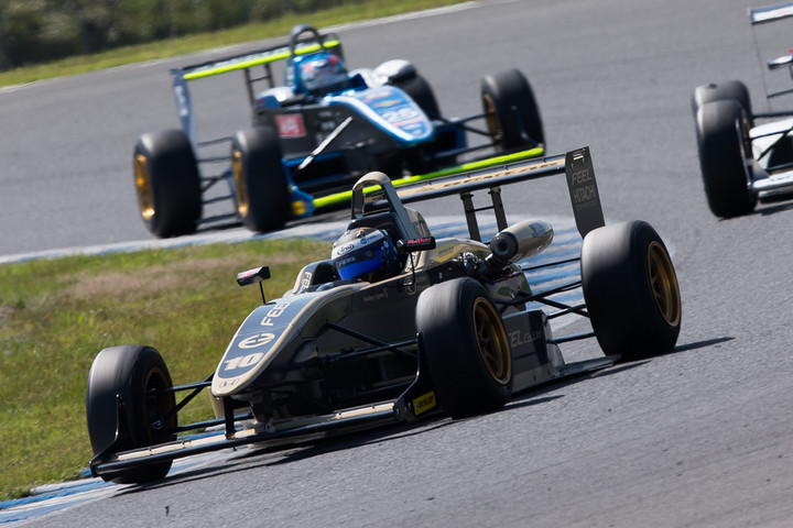 決勝3位は加藤智（FEEL・RK01・TODA）