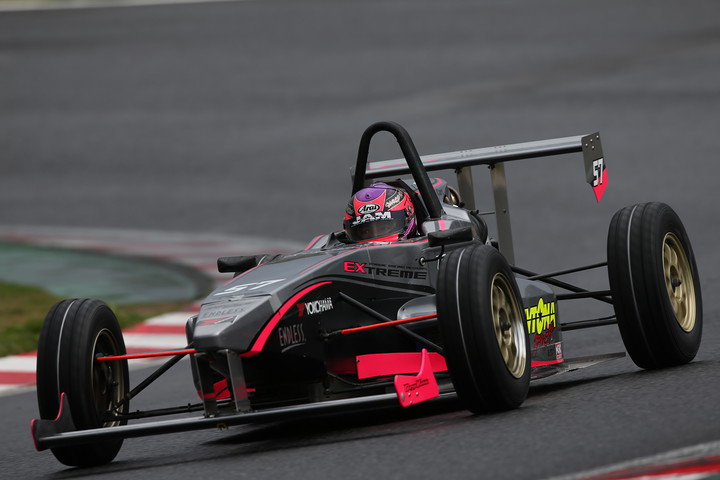 決勝2位は吉田宜弘（DAYTONA☆KKSⅡ☆EDミスト）