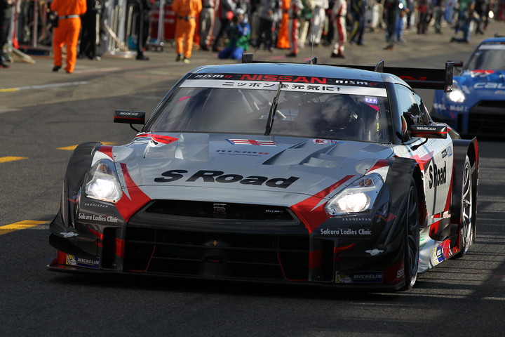 GT500クラス予選2位は本山哲／柳田真孝組（S Road MOLA GT-R）