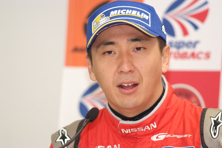 GT500クラスでポールポジションを獲得した松田次生（MOTUL AUTECH GT-R）