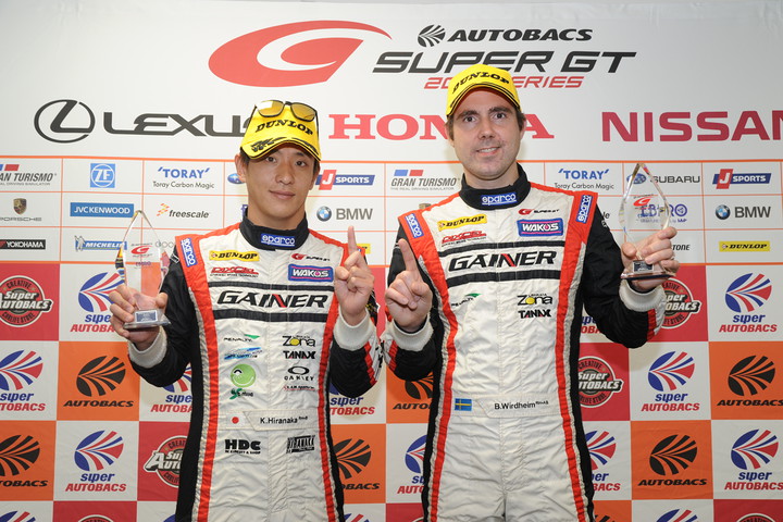 公式予選フォトセッション: GT300クラスのポールシッター