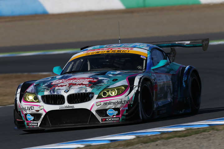 フリー走行: GT300クラス3位は谷口信輝／片岡龍也組（グッドスマイル初音ミクZ4）