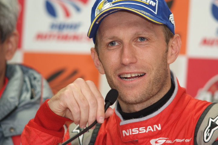 決勝記者会見: GT500クラス優勝＆ドライバーズチャンピオンのロニー・クインタレッリ（MOTUL AUTECH GT-R）