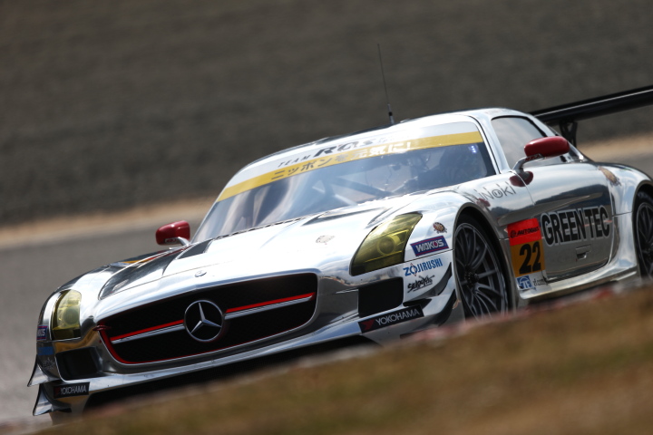 公式テスト岡山: 和田久／城内政樹組（GT300:グリーンテック SLS AMG GT3）
