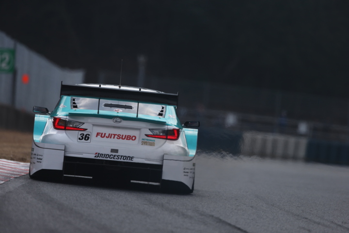 公式テスト岡山: 中嶋一貴／ジェームス・ロシター／平川亮組（GT500:PETRONAS TOM'S RC F）