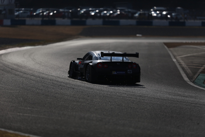 公式テスト岡山: 本山哲／柳田真孝組（GT500:S Road MOLA GT-R）