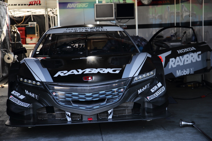 公式テスト岡山: 小暮卓史／武藤英紀組（GT500:RAYBRIG NSX CONCEPT-GT）