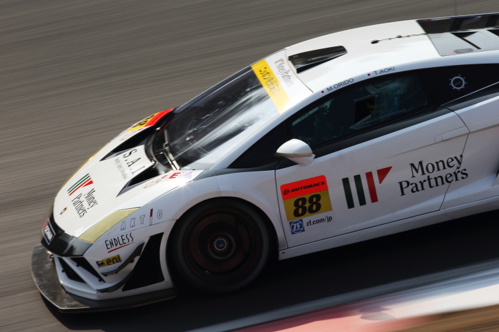 公式テスト岡山: 織戸学／青木孝行組（GT300:マネパ ランボルギーニ GT3）